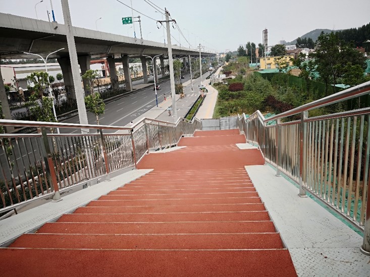 ee82d90e42f344 赤峰市工业北路急剧路建设人行天桥3133cc拉斯维加斯